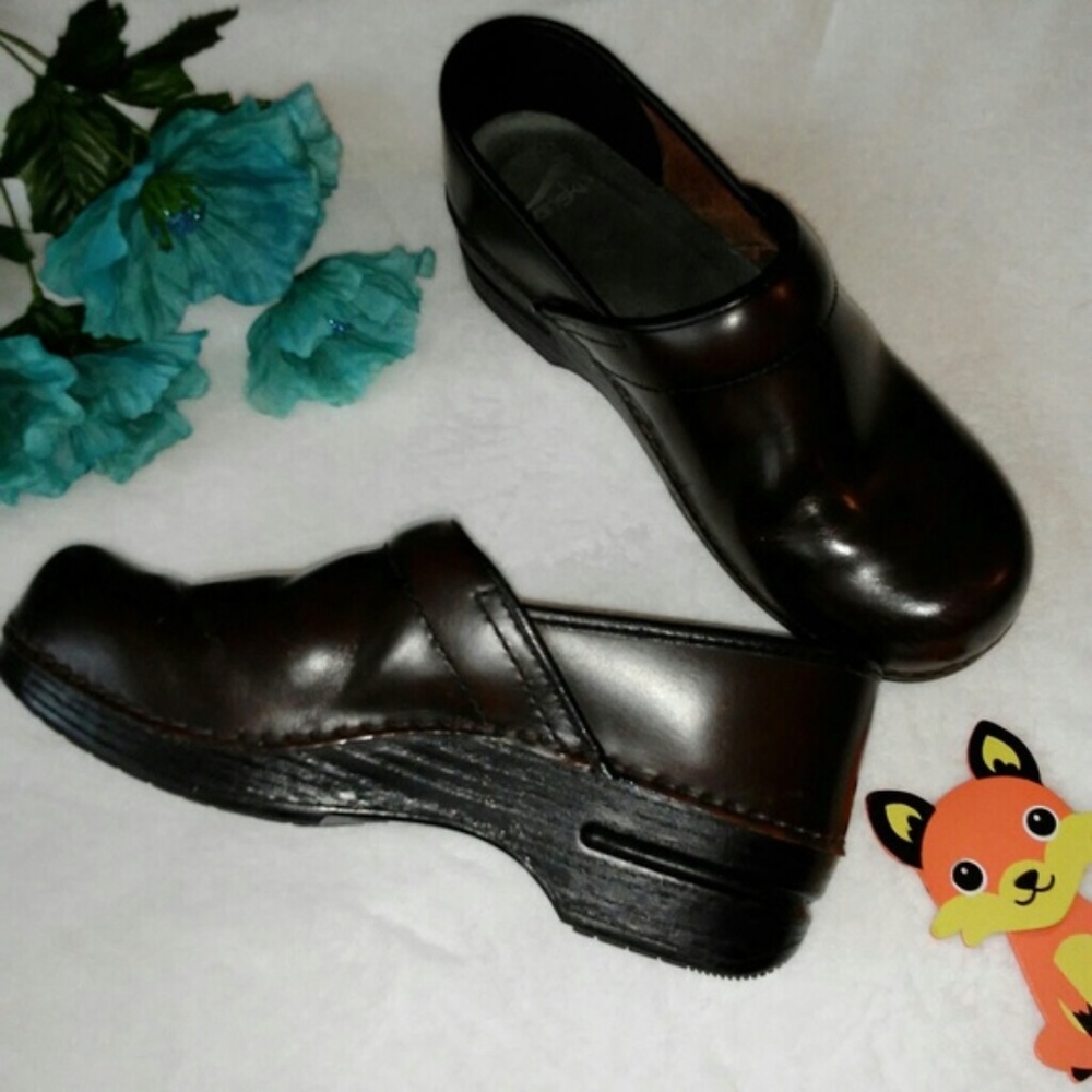 Dansko Dark Brown/Red Leather Clog Size 8.5 - 9